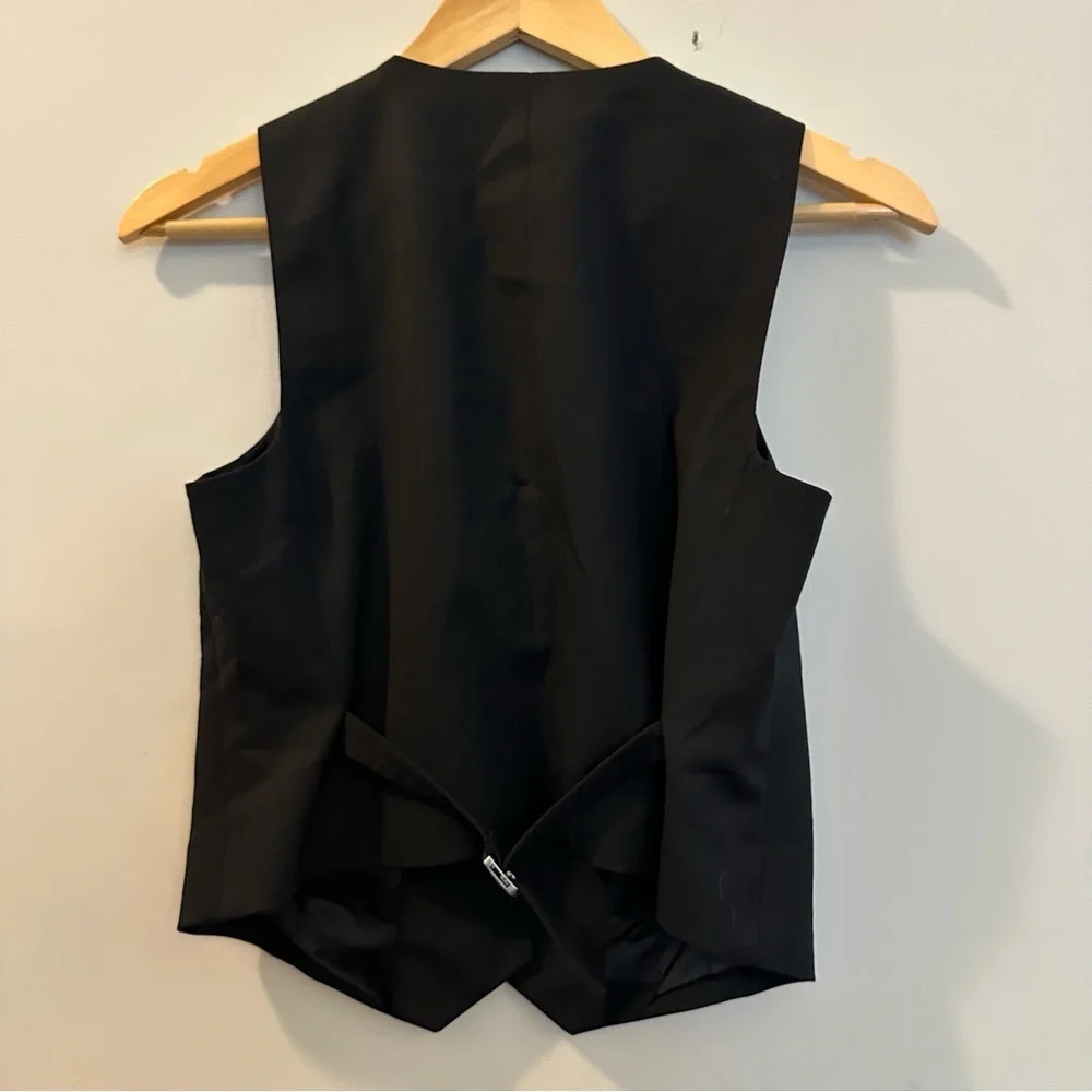 Banana Republic Hayden Black Cropped Vest Tailored Sleeveless Top Size 2 NWT